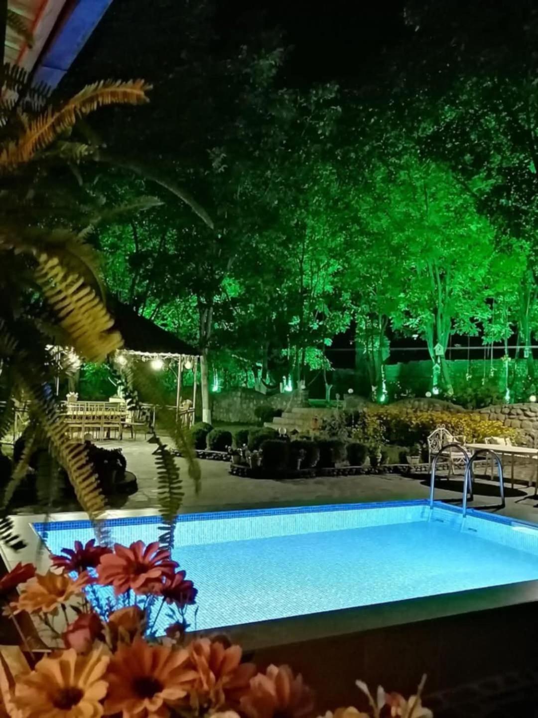 Family Hotel Lago & Wine Cellar Лагодехи Екстериор снимка